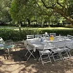 Historic Manor With Pool In Quercy 펜션