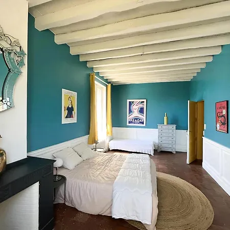 Historic Manor With Pool In Quercy Caussade