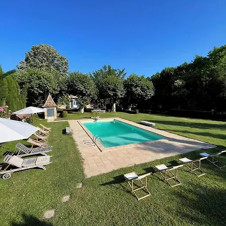 Casa vacanze Historic Manor With Pool In Quercy Caussade