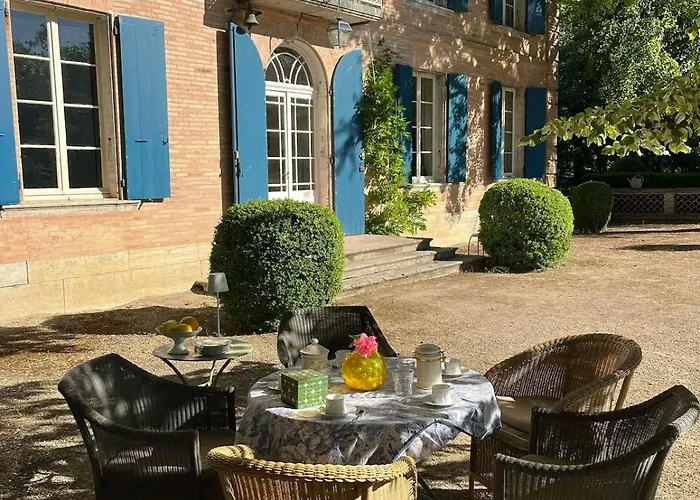 Ferienhaus Historic Manor With Pool In Quercy *