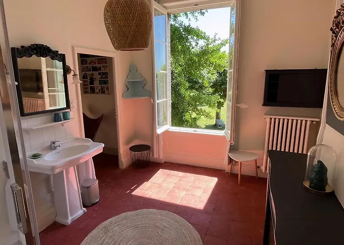 Ferienhaus Historic Manor With Pool In Quercy Caussade